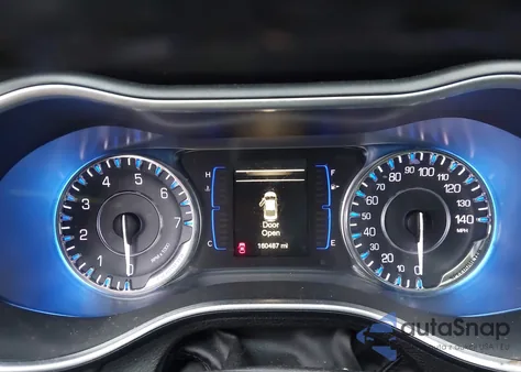 2016 Chrysler 200 Limited z USA, uszkodzony, nr VIN 1C3CCCAB7GN168449